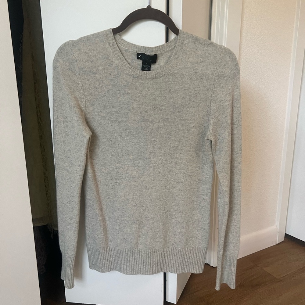 100% Cashmere Crewneck w/ Back Detail